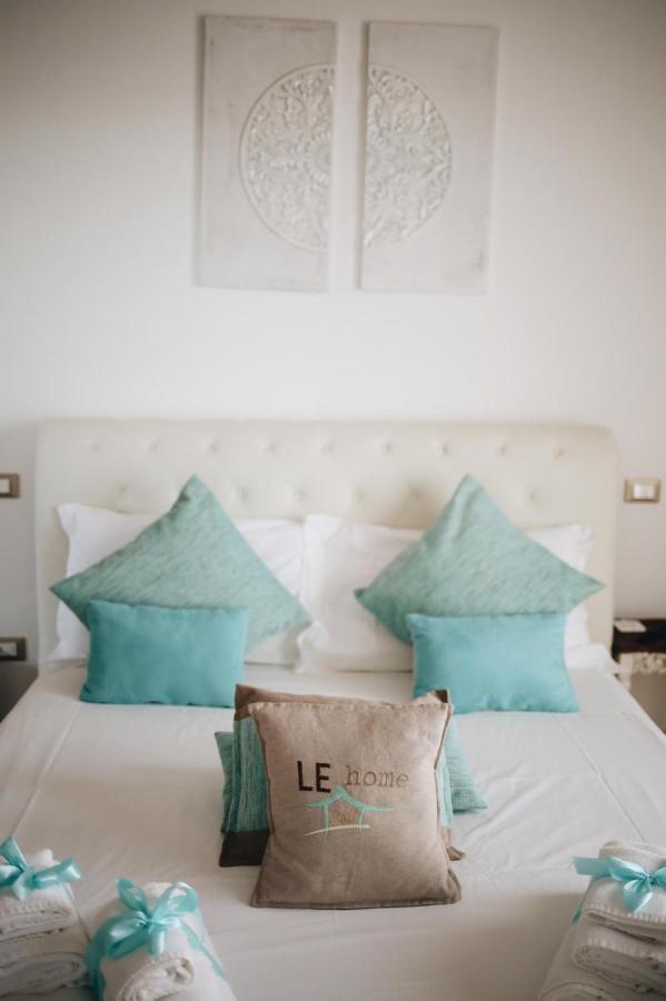 Le Home Rooms Lecce Buitenkant foto