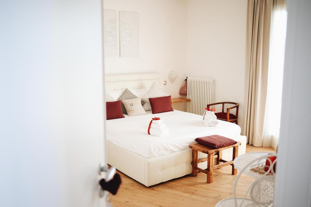 Le Home Rooms Lecce Buitenkant foto