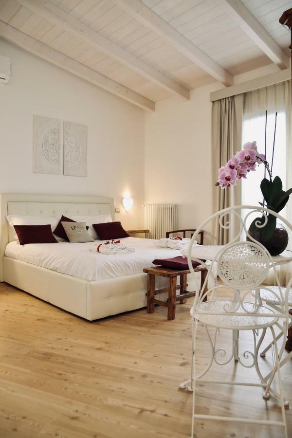 Le Home B&B Lecce Buitenkant foto